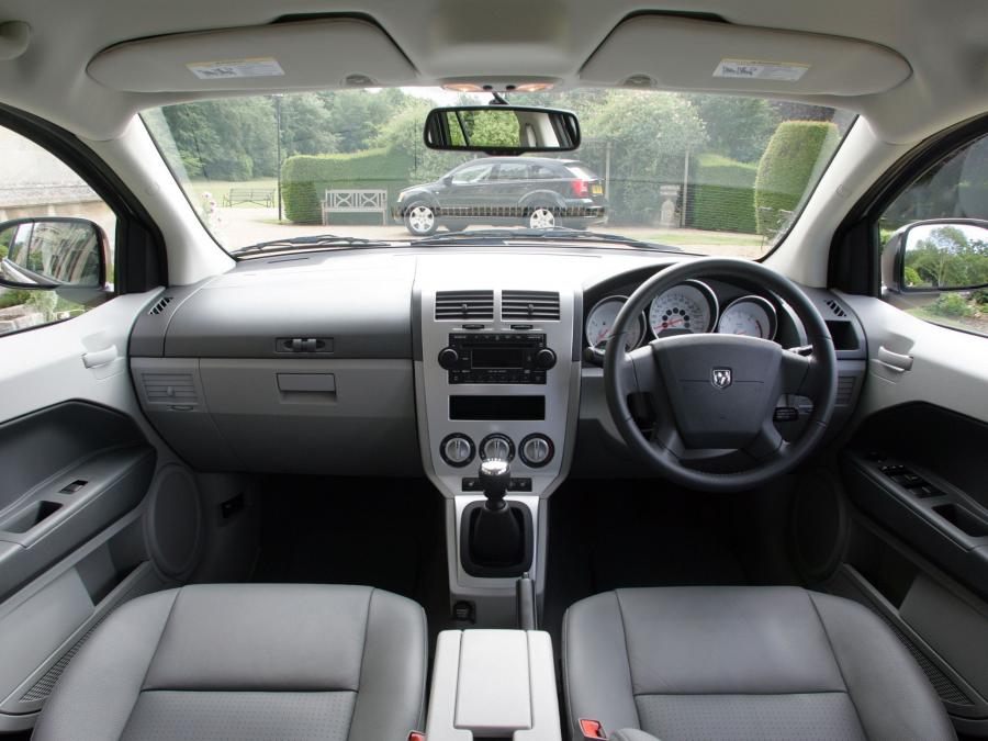  Dodge Caliber 2006 года  (UK) (фото 30 из 31)